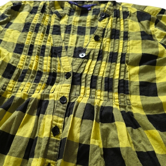 🔥5 FOr $25🔥Miley Cyrus & Max Azria Yellow Plaid Button Down Shirt, Size Medium - Picture 3 of 6